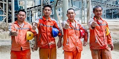 知恩于心，感恩于行，福建育華感恩有您！