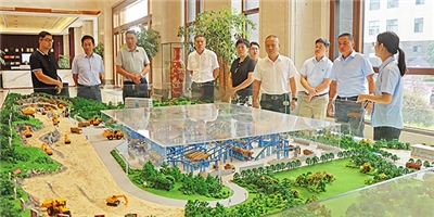 深耕不綴，行穩(wěn)致遠(yuǎn) | 團(tuán)風(fēng)縣人民政府考察團(tuán)蒞臨育華集團(tuán)參觀指導(dǎo)